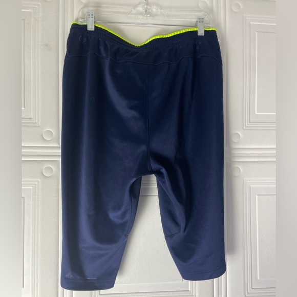 Arsenal Shorts - Navy with Neon yellow - Picture 5 of 6